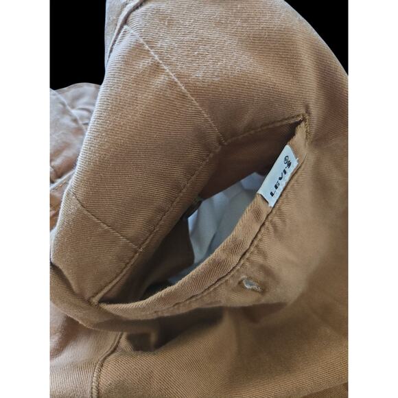 Womens Levis Waterless Brown Pleated W23 L30 Pockets EUC - Picture 7 of 16